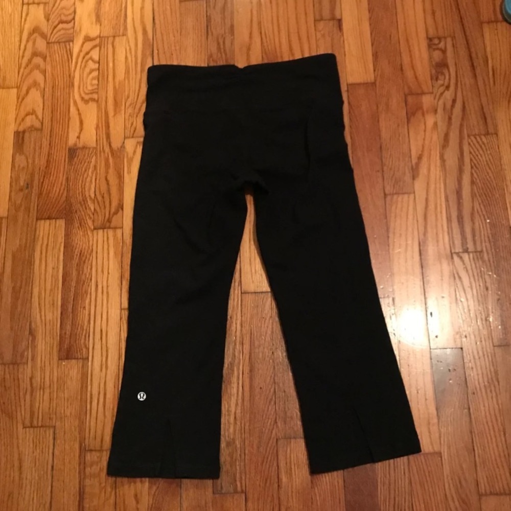 Lululemon leggings size 8